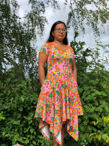 PDF-mønster/pattern: Corner dress Adult 34-58 (US 4-28)